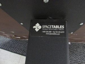 lot 55 image: Adjustable Table