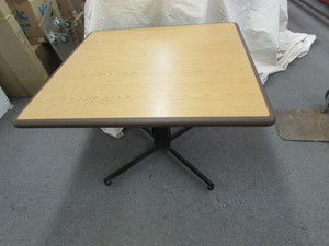 lot 56 image: Adjustable Table