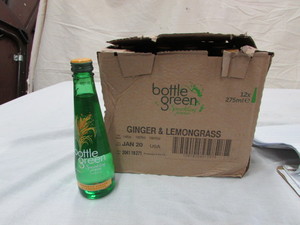 lot 89 image: Sparkling Water (Presse)