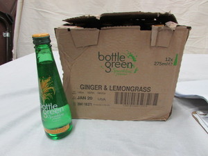 lot 90 image: Sparkling Water (Presse)