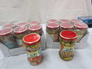 lot 107 image: Pickled Vegetables