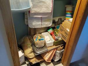 lot 183 image: Hall Closet Full Of Items...