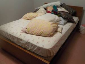 lot 192 image: Bed With Pillows...