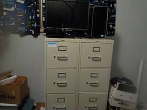 lot 195 image: Windows 7 Complete Computer System ...