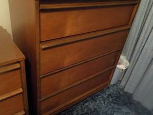 lot 198 image: Medium Size Dresser...