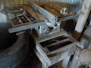 lot 23 image: Craftsman Table Saw on Wood Stand ...