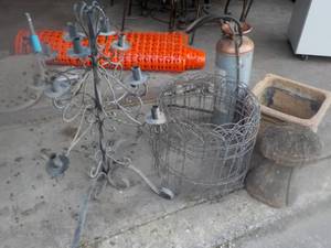 lot 107 image: Outside Items...