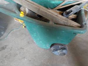 lot 119 image: Rolling Cart With All Items (Grinde...
