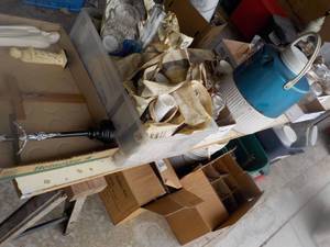 lot 132 image: Large Lot of Glassware, Coleman Por...