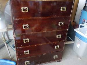lot 138 image: 5 Drawer Chest of Drawers...