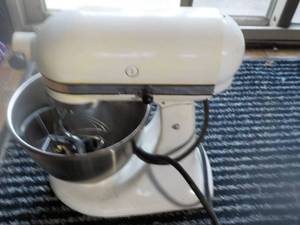 lot 165 image: Kitchen Aid Mixer...