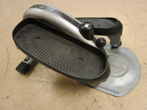 lot 120 image: STAMINA INMOTION E1000 ELLIPTICAL TRAINER