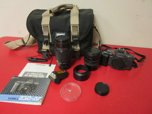 lot 127 image: YASHICA 230-AF FILM CAMERA WITH CASE