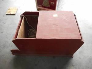 lot 31 image: Vintage Wooden Pull-behind Ice Fishing Sled