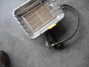 lot 19 image: Used Harbor Freight 5128 US LP Gas Infrared Heater