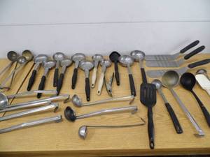 Utensils w Bin