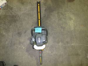 lot 21 image: RYOBI RY39500 22 26cc Gas Powered Hedge Trimmer Saw