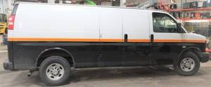 lot 8 image: 2011 Chevy 3500 Express Van