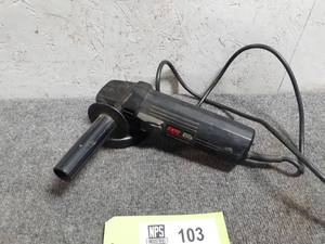 lot 103 image: SKIL 4-12 Angle Grinder