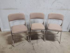 lot 135 image: (3) Padded Folding Chairs
