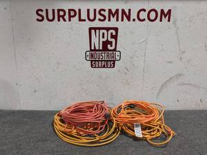 lot 26 image: Lot of Extension Cords