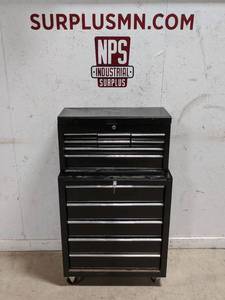 lot 17 image: Tool Chest 29 Top and Bottom