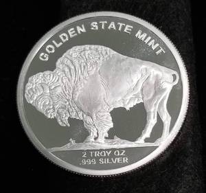 lot 02 image: 2 TROY OZ. .999 FINE SILVER INDIAN BUFFALO DESIGN