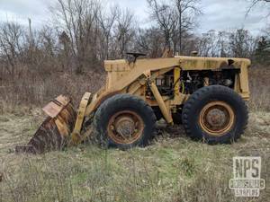 lot 1 image: 1960s MichiganClark  Front End Loader - Model 85a
