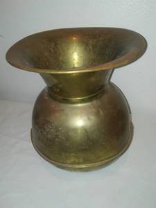 lot 21 image: Spittoon - Pony Express Chewing Tobacco