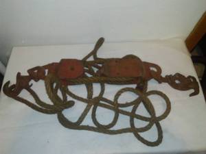 lot 103 image: Block & Tackle double pulley System, heavy duty  nice