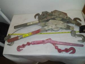 lot 111 image: 2 come-alongs  1 binder all hooks - great