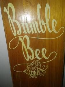 lot 309 image: Bumble Bee Slalom water ski