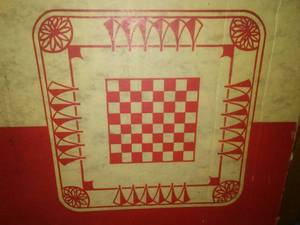lot 318 image: Carrom Board in Box