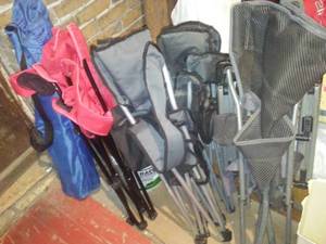 lot 319 image: 5 Collapsible Campfire chairs