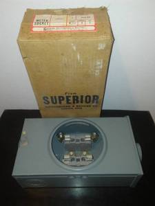 lot 322 image: Superior Meter Socket 414-EE, New