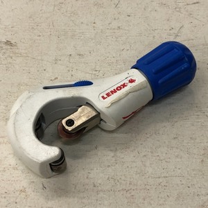 lot 144 image: Lenox 18 To 1 38 Tube Cutter, N...