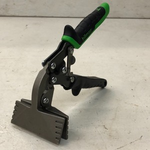lot 186 image: Hilmor 3 Offset Hand Seamer, New-O...
