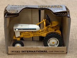 Ertl 116-Scale Special Edition Int...