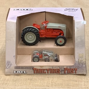 Ertl Tractors Of The Past Ford Mo...