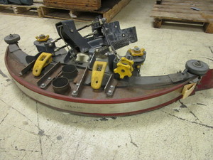 lot 206 image: FLOOR SCRUBBER SQUEEGEE COMPONENT