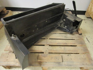 lot 207 image: FLOOR SCRUBBER BRUSH COMPONENT