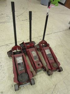 lot 214 image: STEELMAN 3 12 TON HYDRAULIC SERVICE JACKS