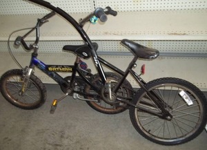 lot 166 image: Kids Bike and Chaser Bike