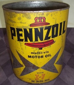 lot 2 image: Vintage Pennzoil Can