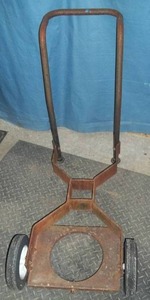 lot 34 image: Unique Welding Cart