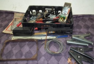 lot 53 image: Car Battery Accessories