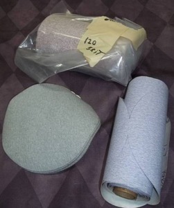 lot 174 image: Sandpaper Discs