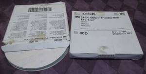 lot 176 image: Sandpaper Discs