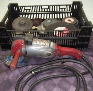 lot 220 image: Heavy Duty Grinder
