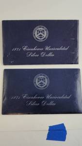 lot 13 image: 2 - 1971 Eisenhower Dollar Set